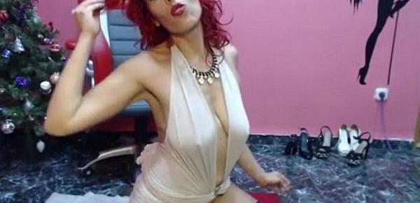  Sexiest redhead MILF teasing - camdystop.com